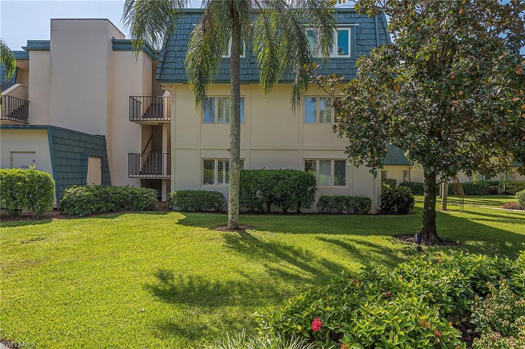 NAPLES BATH AND TENNIS CLUB - Residential