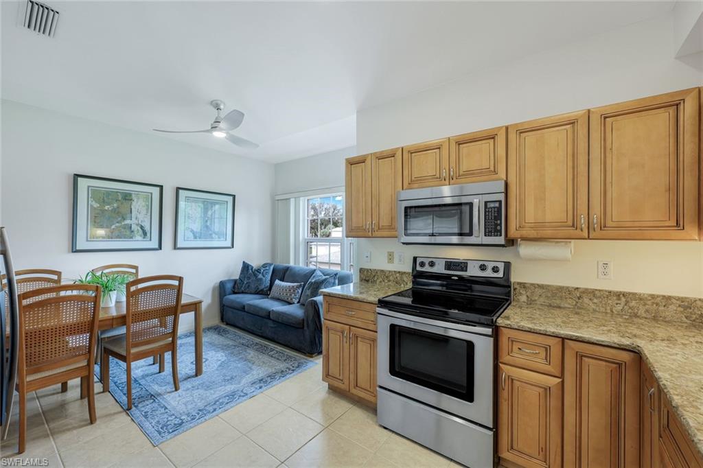 WIGGINS LAKES AND PRESERVES - Residential Lease