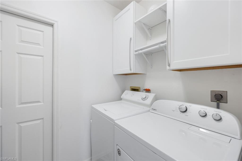 WIGGINS LAKES AND PRESERVES - Residential Lease