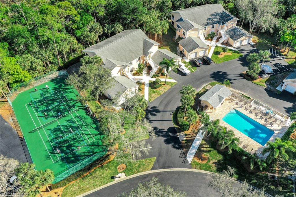 WIGGINS LAKES AND PRESERVES - Residential Lease