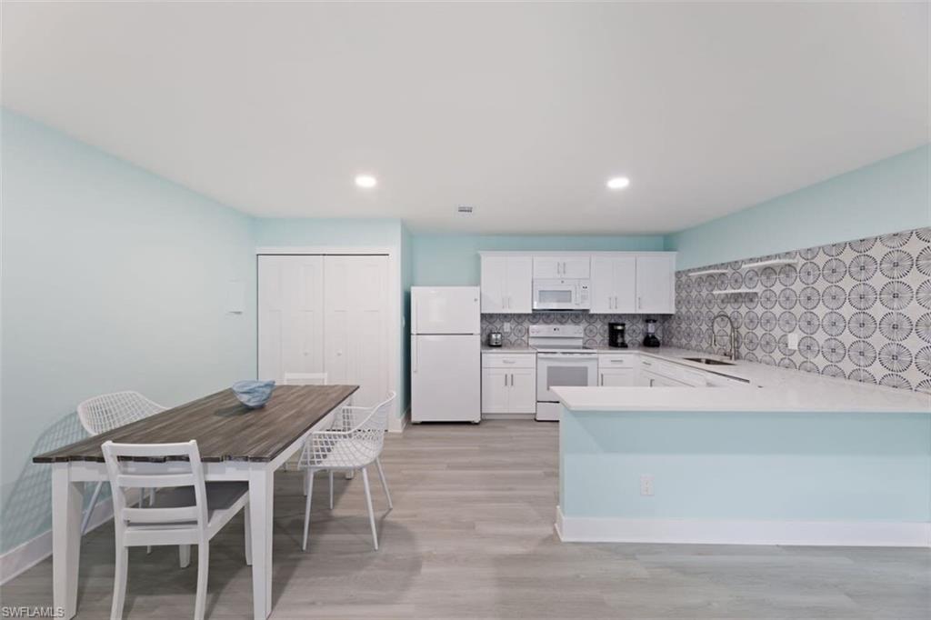 BONITA VILLAGE - Residential