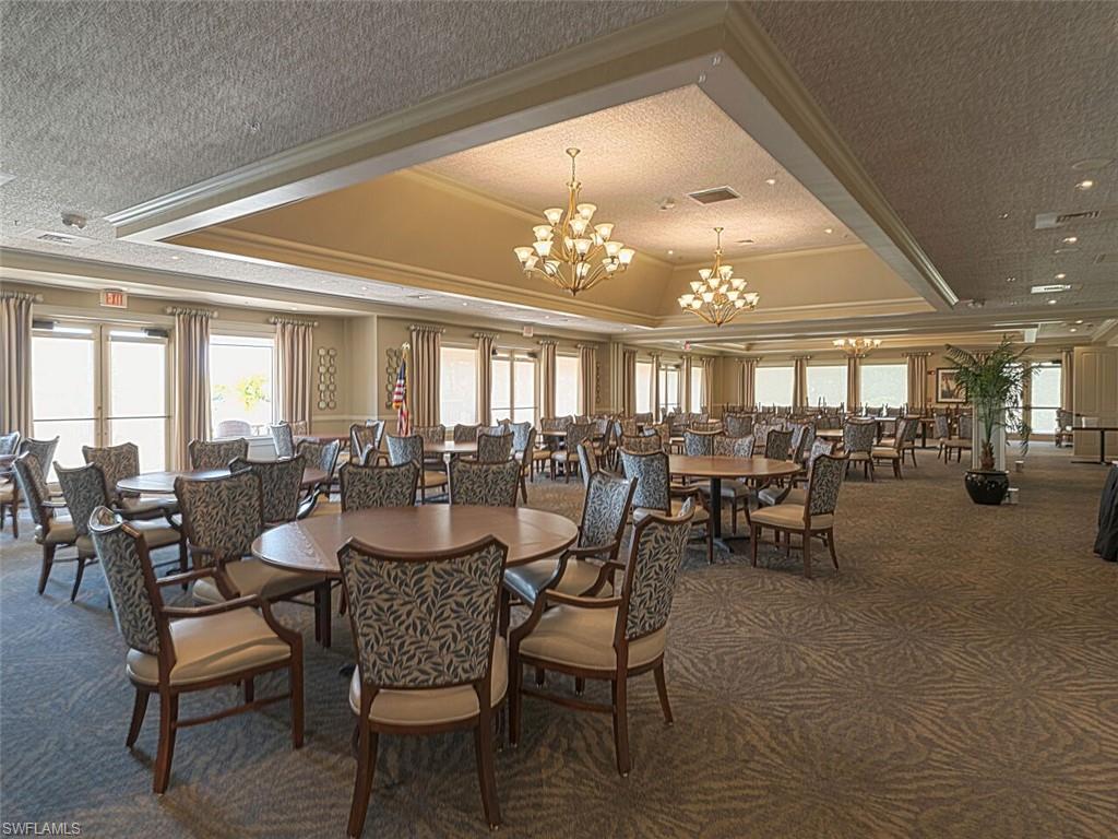 LONGSHORE LAKE - Residential