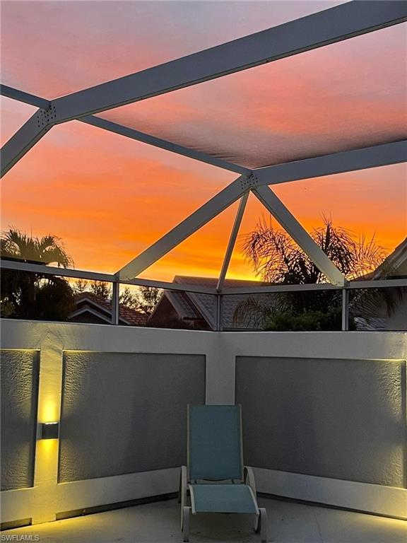 LONGSHORE LAKE - Residential