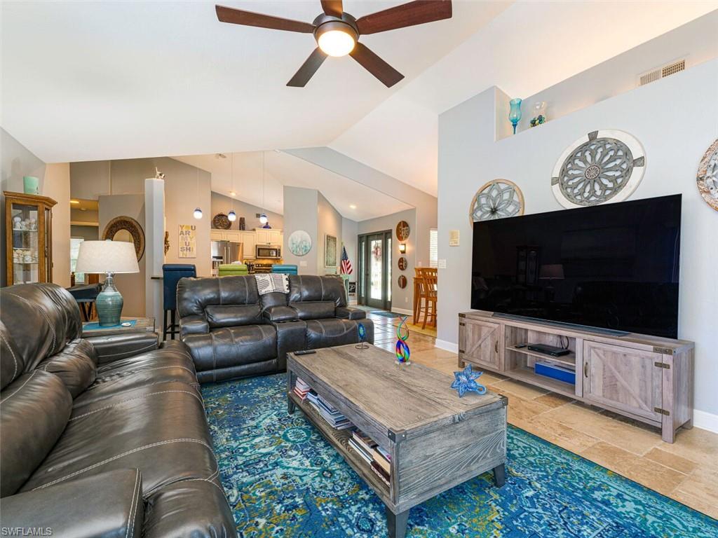 LONGSHORE LAKE - Residential