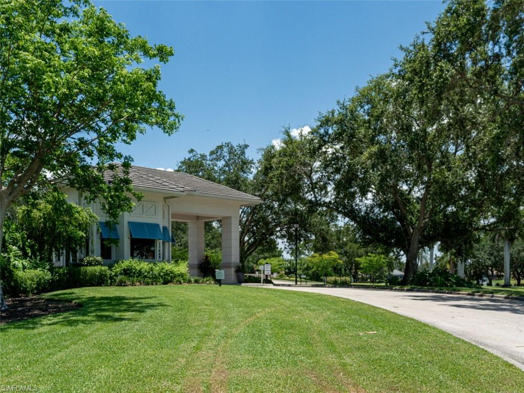 LONGSHORE LAKE - Residential