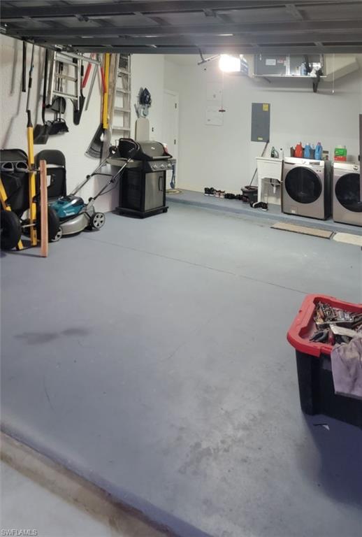 FORT MYERS SHORES - Residential