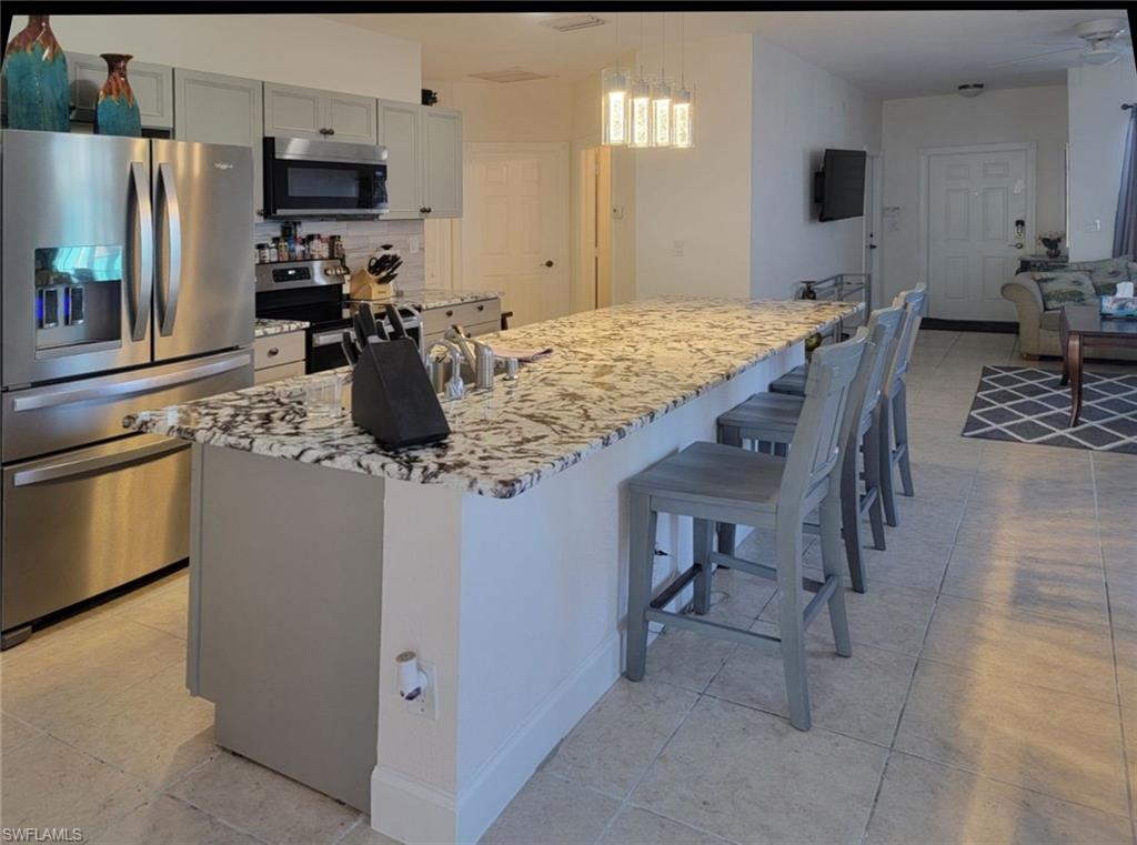 FORT MYERS SHORES - Residential