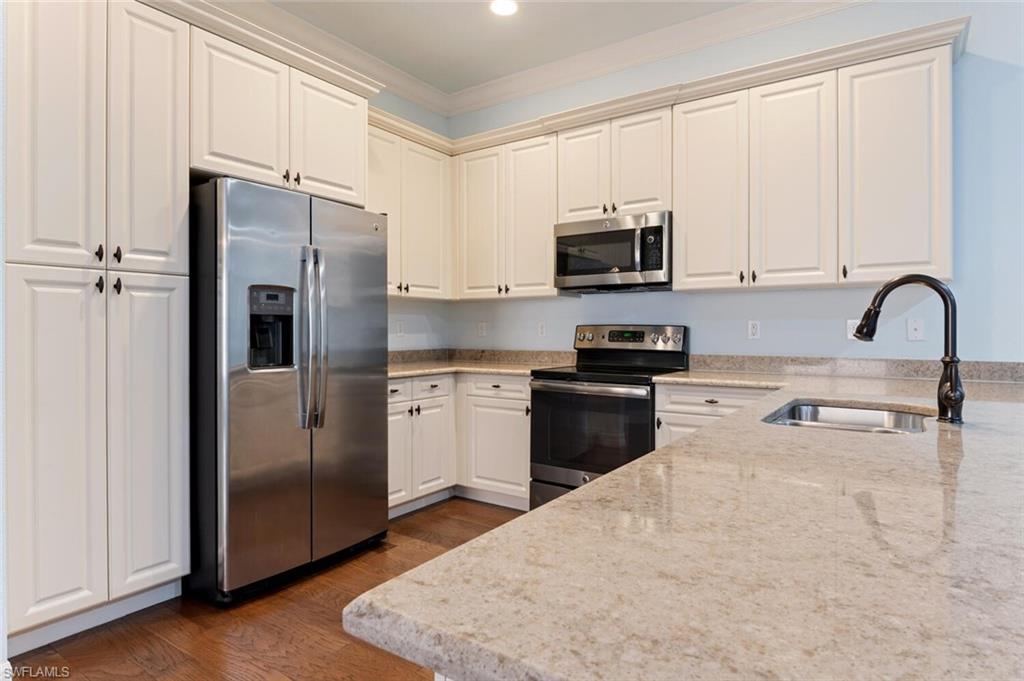 MARBELLA ISLES - Residential