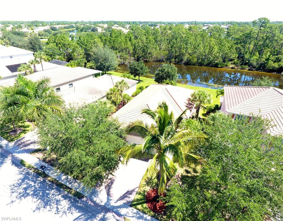 CORAL LAKES - Residential