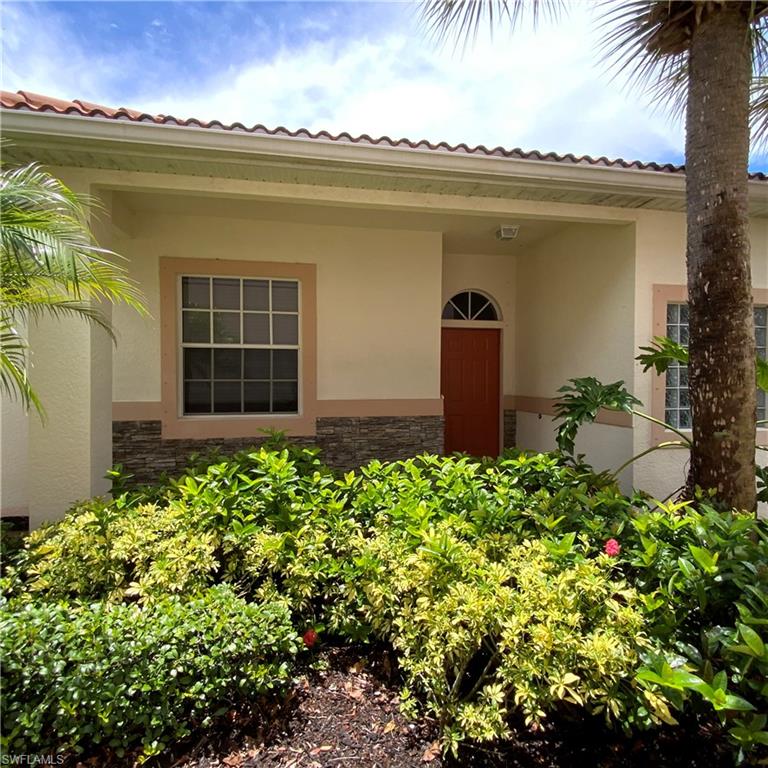 CORAL LAKES - Residential