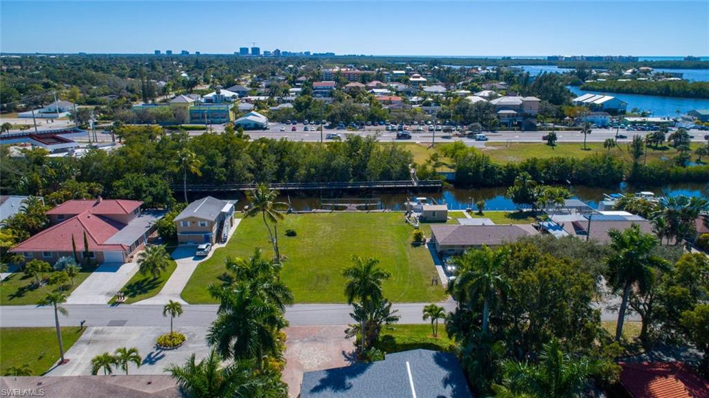 LEDFORD SHORES - Land