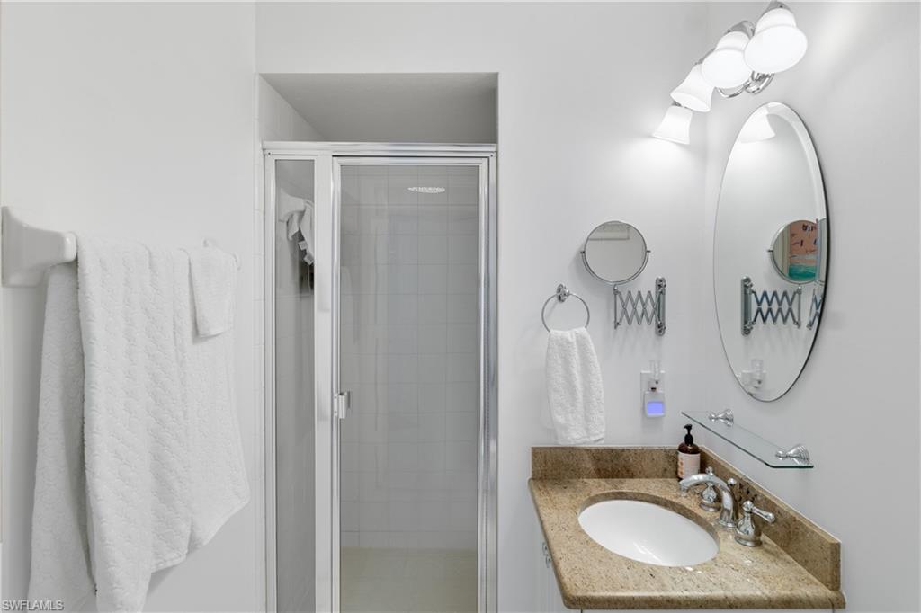 FAIRWAYS AT EMERALD GREENS - Residential Lease