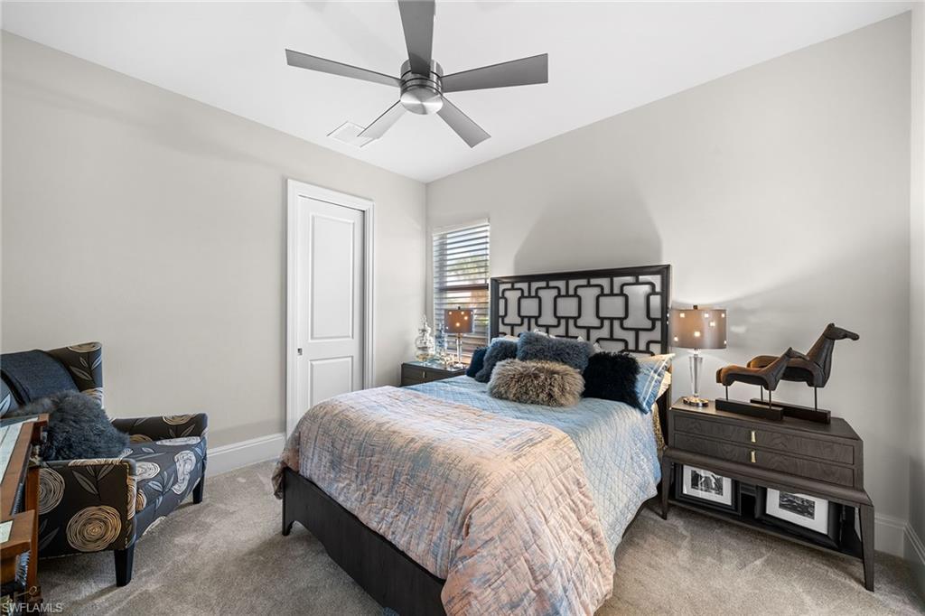 TWIN EAGLES - Residential