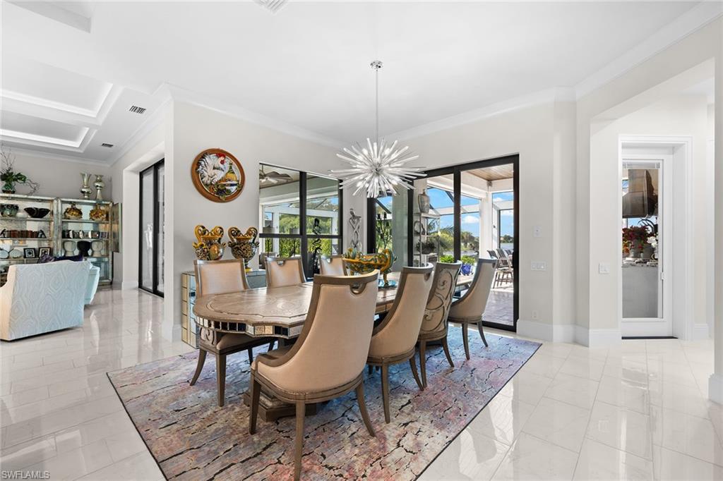 TWIN EAGLES - Residential