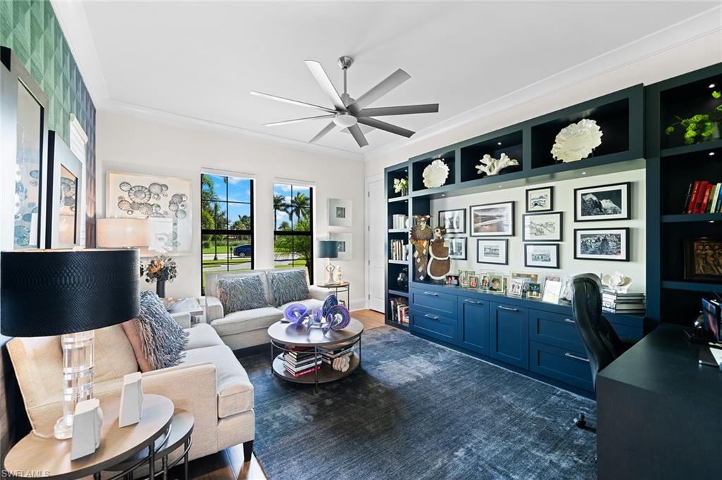 TWIN EAGLES - Residential