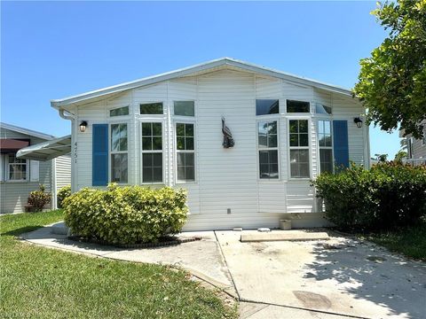 A home in ESTERO