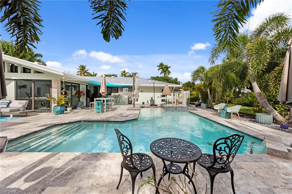 PALM GARDENS - Residential