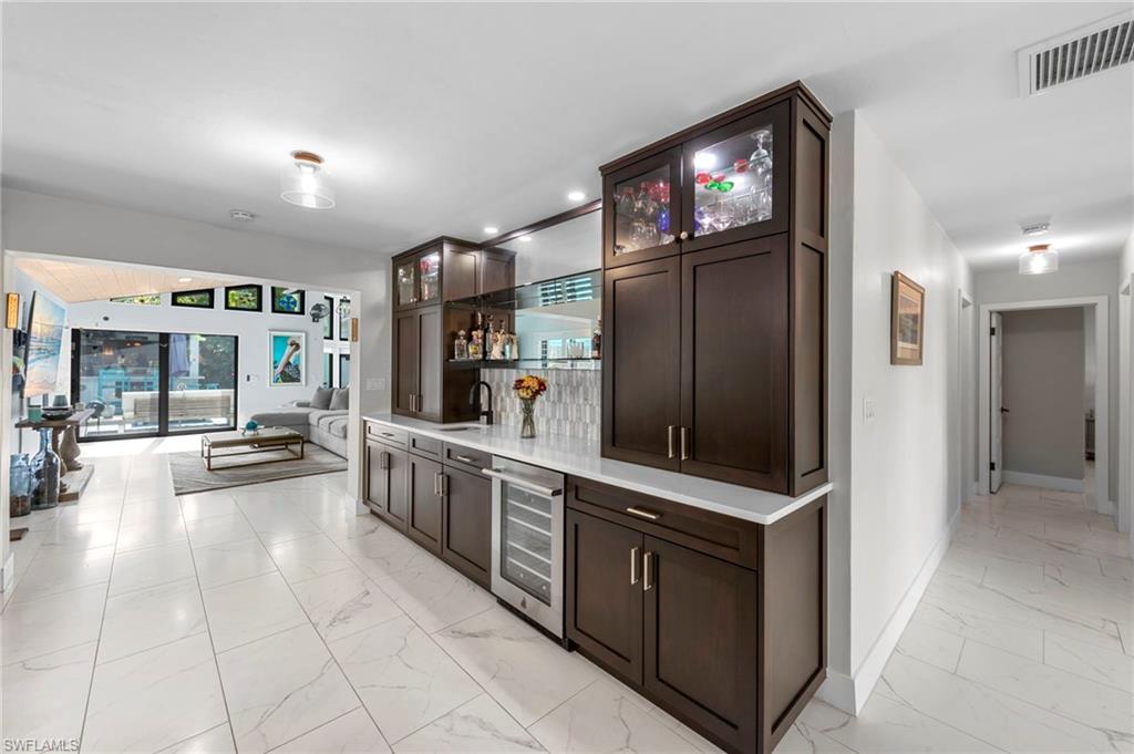 PALM GARDENS - Residential