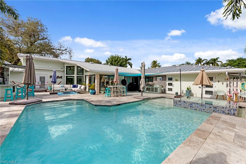 PALM GARDENS - Residential