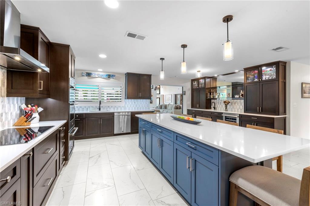 PALM GARDENS - Residential