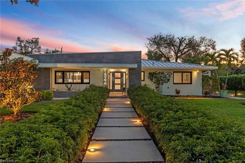 1344 Coconut DR FORT MYERS FL 33901