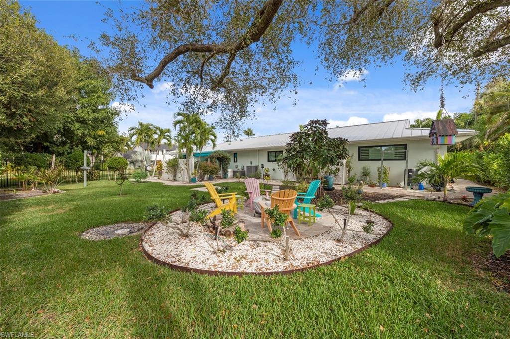 PALM GARDENS - Residential