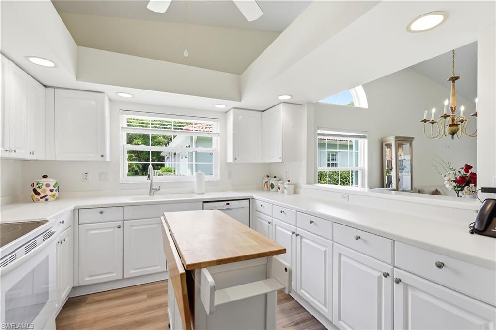 378 Melrose PL 4