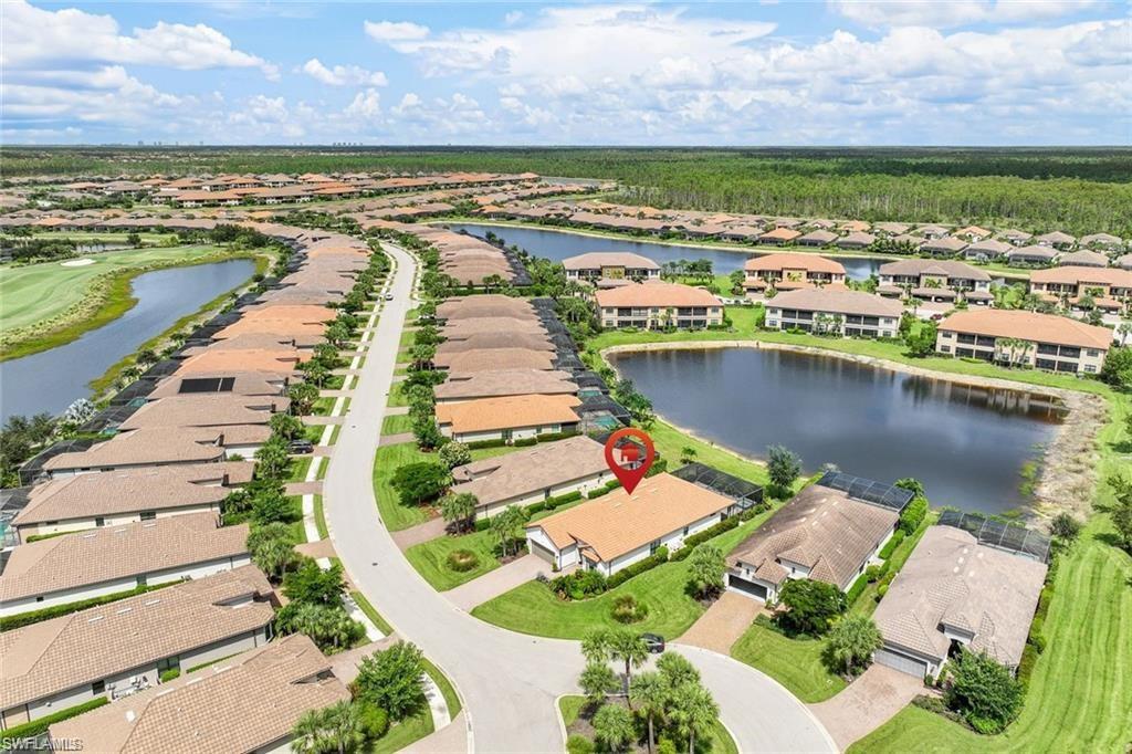 ESPLANADE - Residential