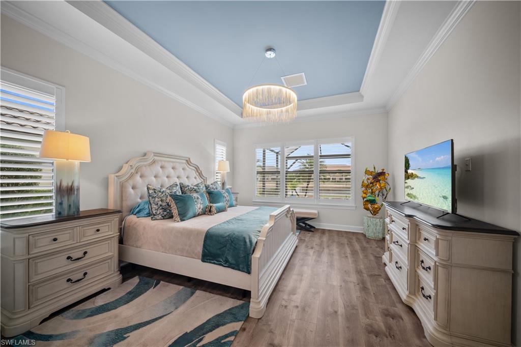 ESPLANADE - Residential