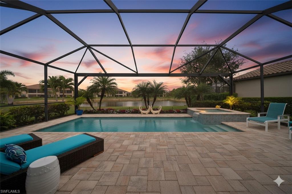 ESPLANADE - Residential