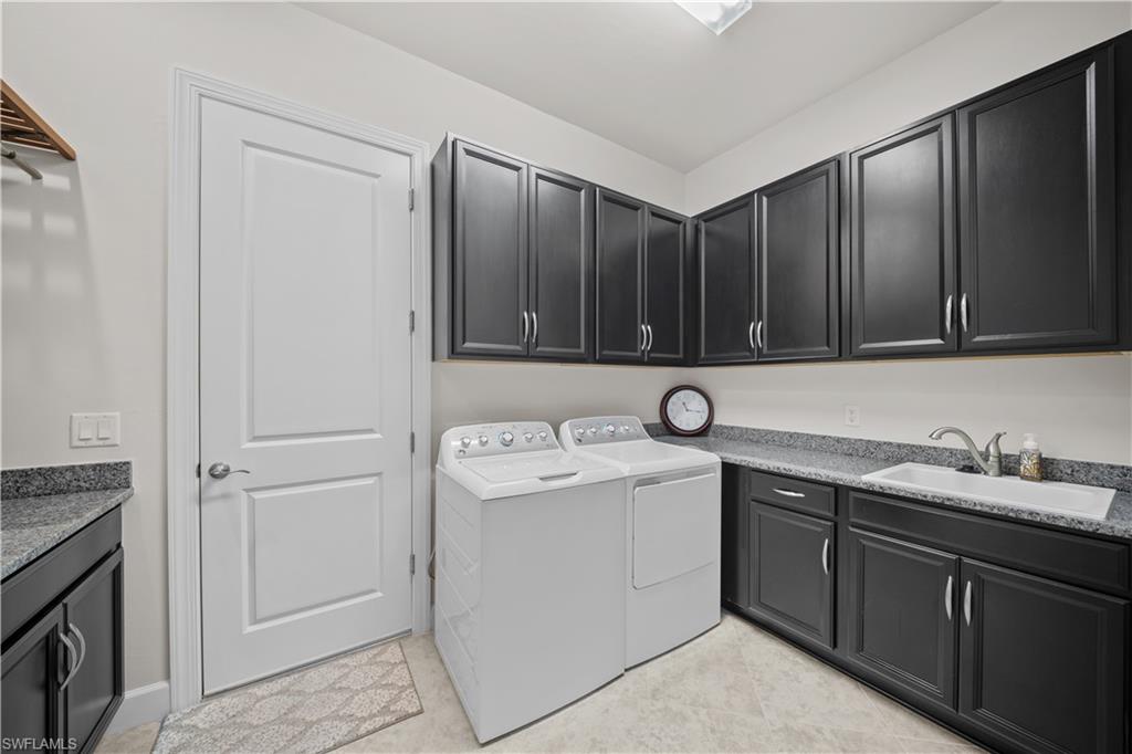 ESPLANADE - Residential