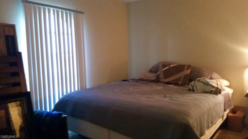 MIRROR LAKES - Residential