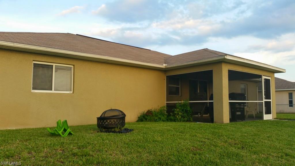 MIRROR LAKES - Residential