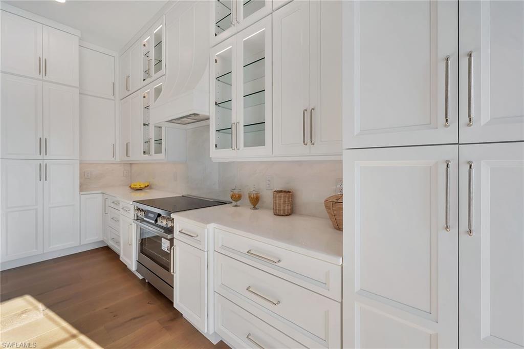 TIERRA LAGO - Residential