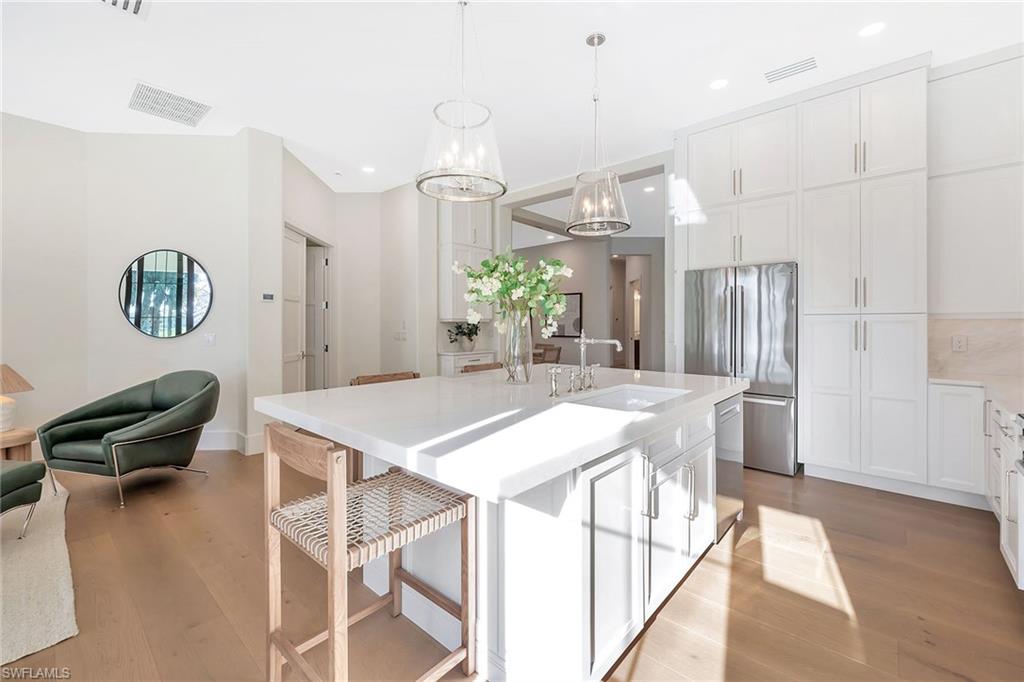 TIERRA LAGO - Residential