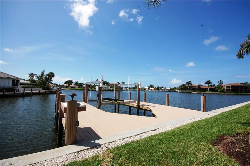 MARCO BEACH - Residential