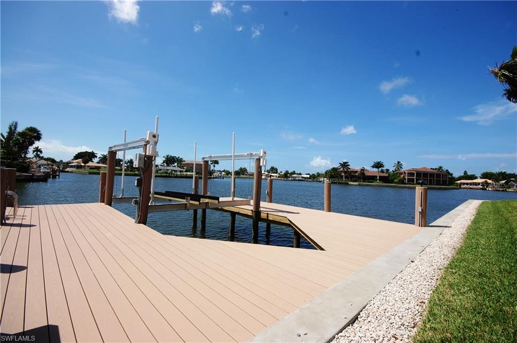 MARCO BEACH - Residential