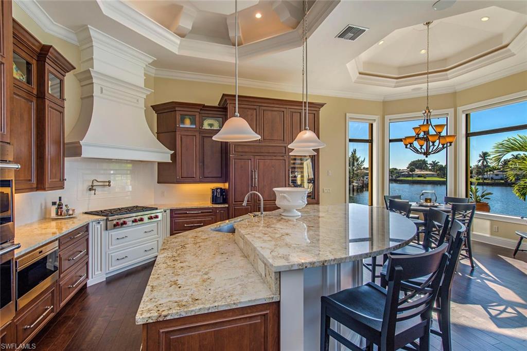 MARCO BEACH - Residential