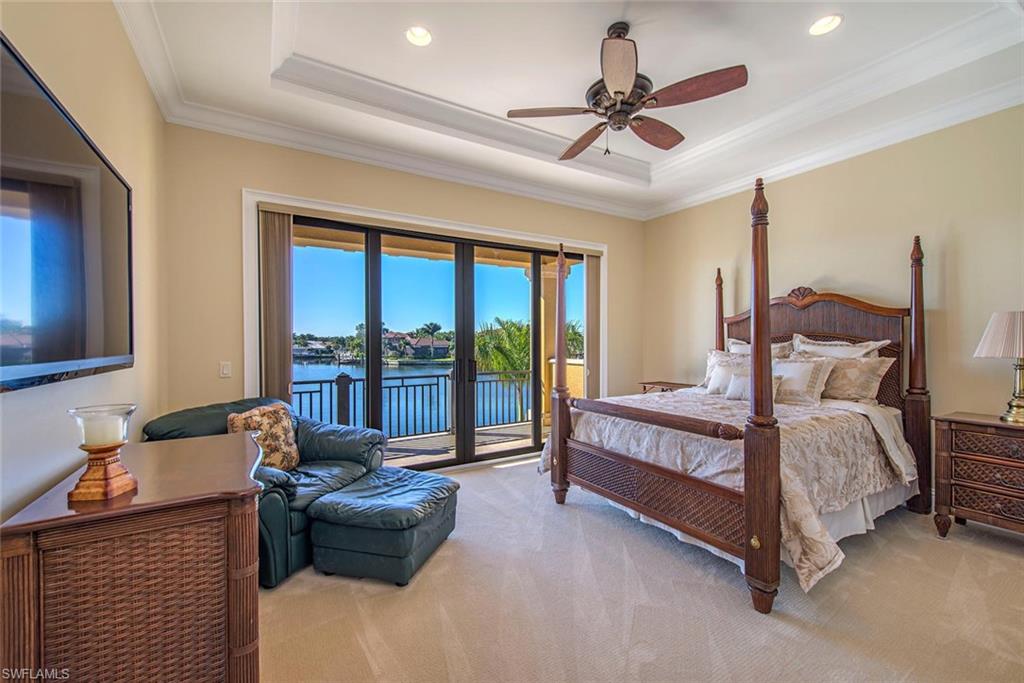 MARCO BEACH - Residential