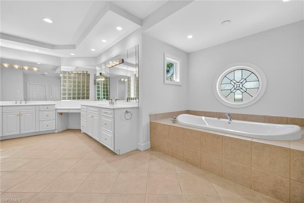 SHELL HARBOR - Residential