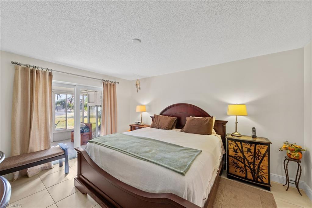 GLADES COUNTRY CLUB - Residential