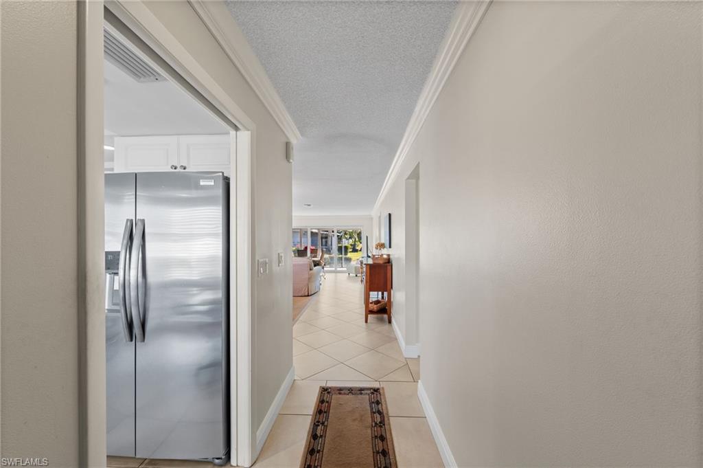 GLADES COUNTRY CLUB - Residential