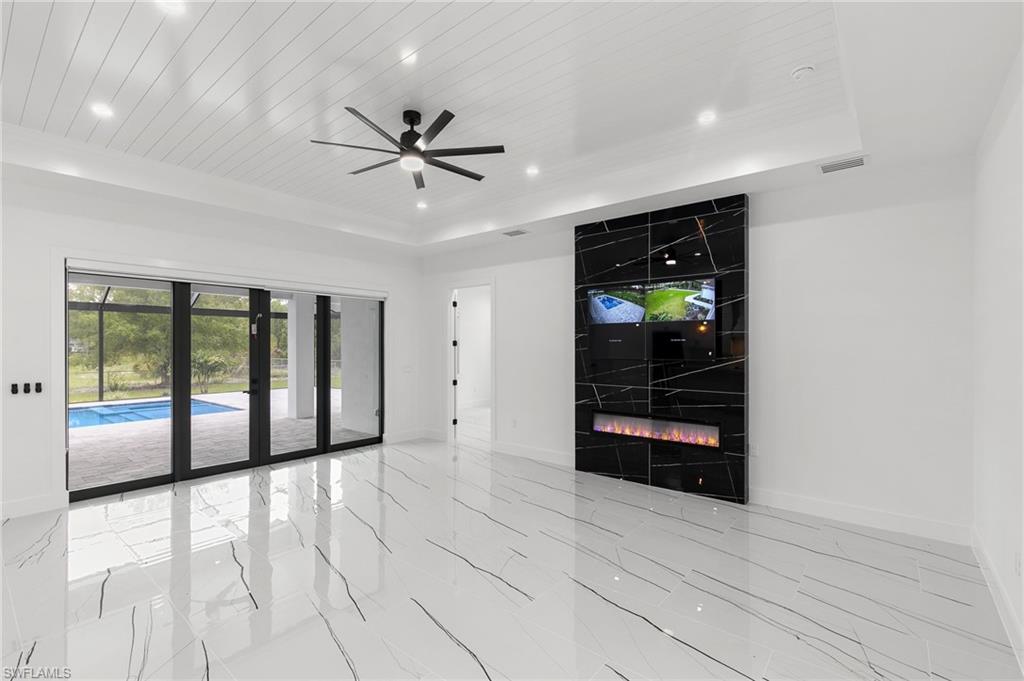 167 Everglades BLVD N