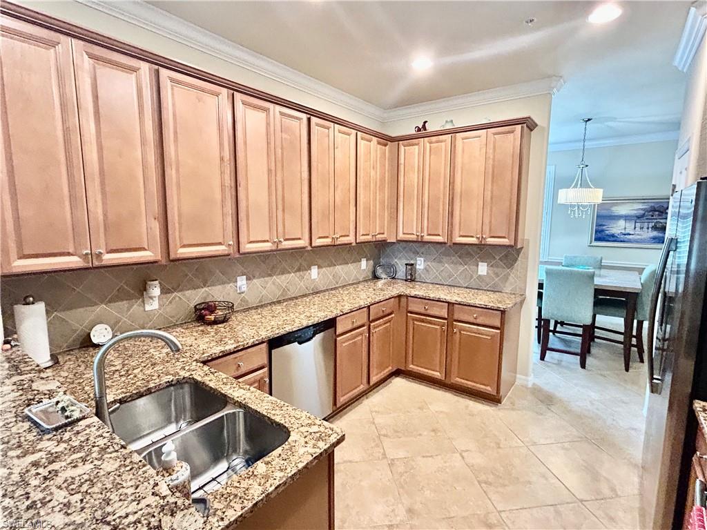 DI NAPOLI - Residential