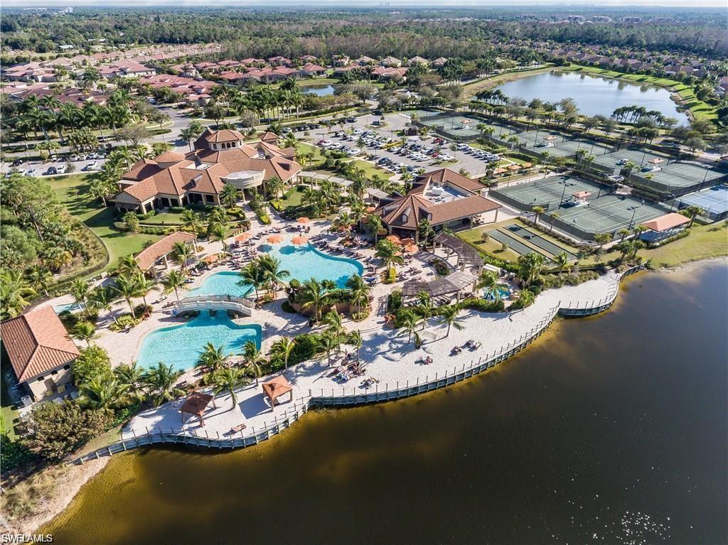 DI NAPOLI - Residential