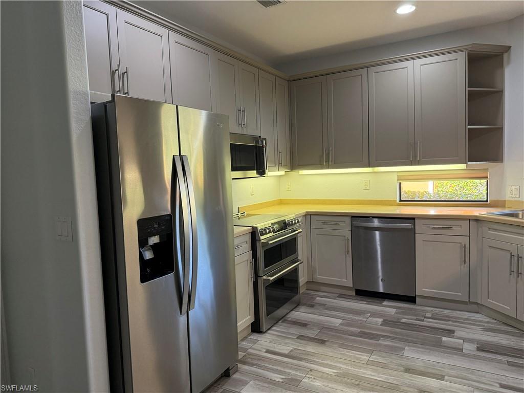 FORT MYERS - Residential Lease