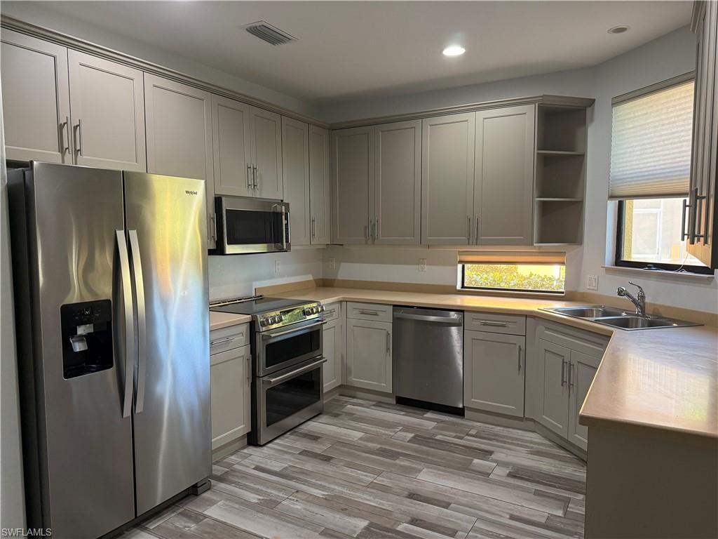 FORT MYERS - Residential Lease