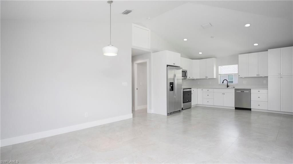 BONITA SPRINGS - Residential Lease