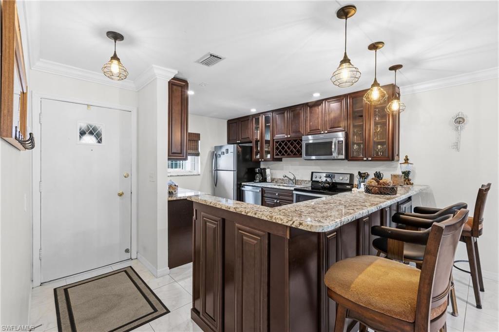 CYPRESS LAKES MANOR NORTH - Residential