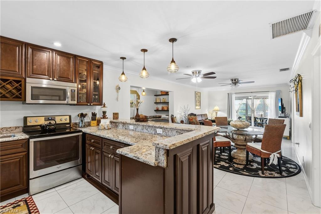 CYPRESS LAKES MANOR NORTH - Residential